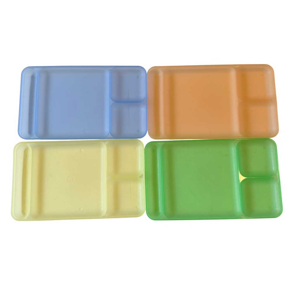 Tupperware Vintage Pastel Divided Serving Trays Set of 4 Plastic Plates